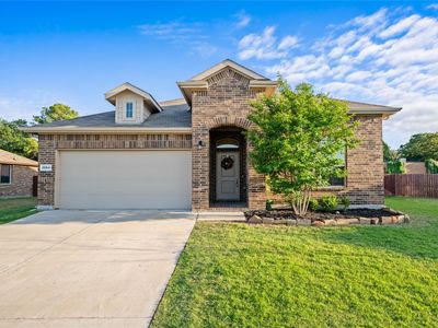 1064 Mooring Dr, Azle, TX, 76020