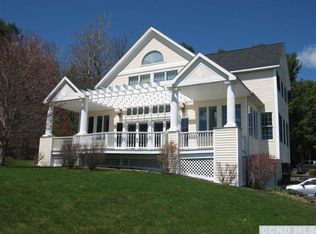 491 Highmount Rd, West Coxsackie, NY 12192