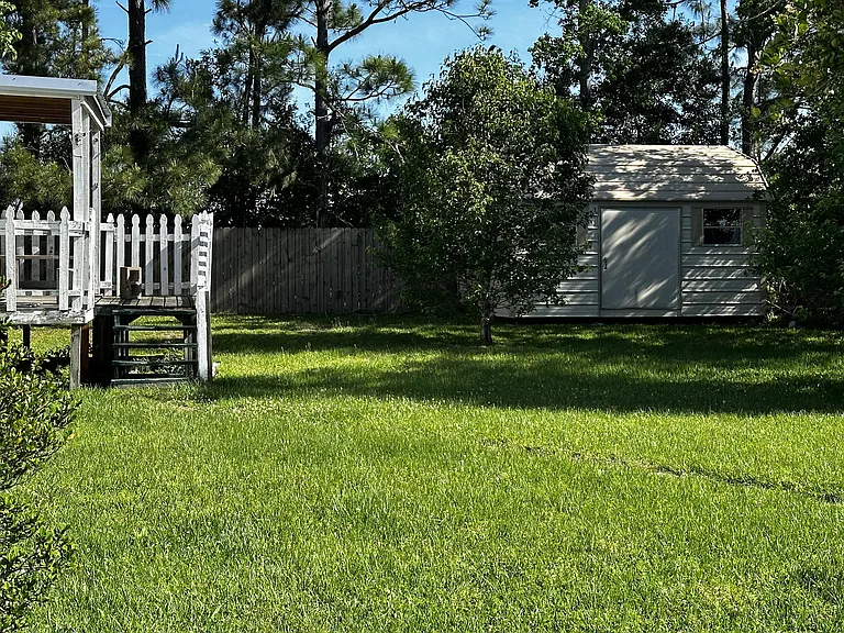2444 N Flounder Dr — Photo 5