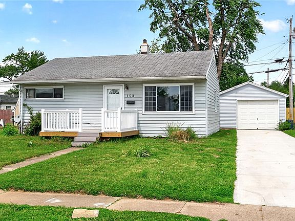 4th image of 153 Diana Ln N