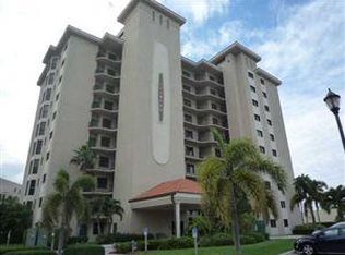370 Golfview Rd APT 201, North Palm Beach, FL 33408