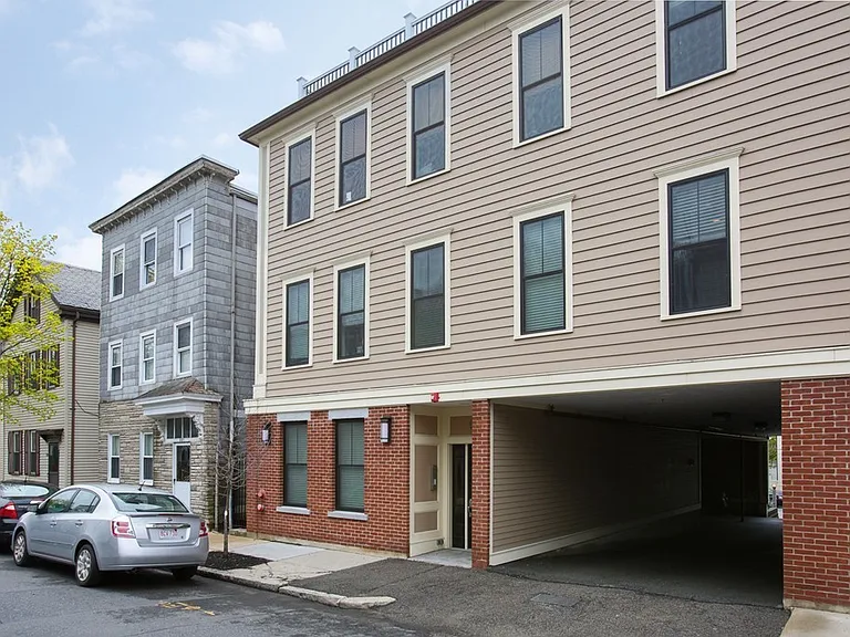 525 E 7th St #3 — Photo 12