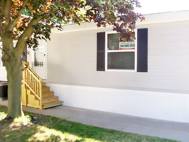 1st image of 83 Carmell St