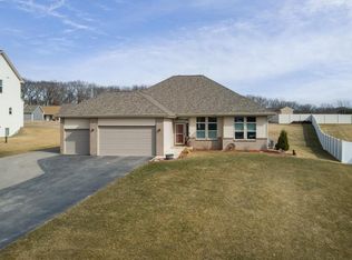 11206 North Shoes Way, Edgerton, WI 53524