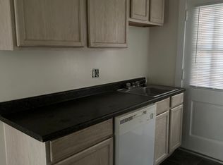 1433 W 10th St #3, Erie, PA 16502