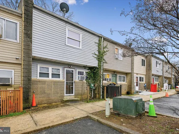 57 Town Pines Ct, Annapolis, MD 21401