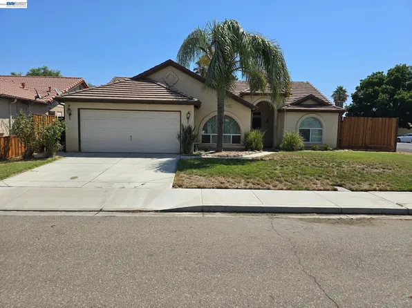 2140 Denali Park Ct, Newman, CA 95360