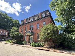 469 Emmett St #23, Dubuque, IA 52001