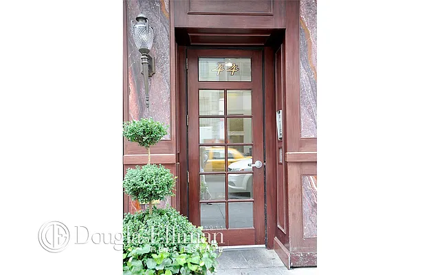 Rented by Douglas Elliman | media 53