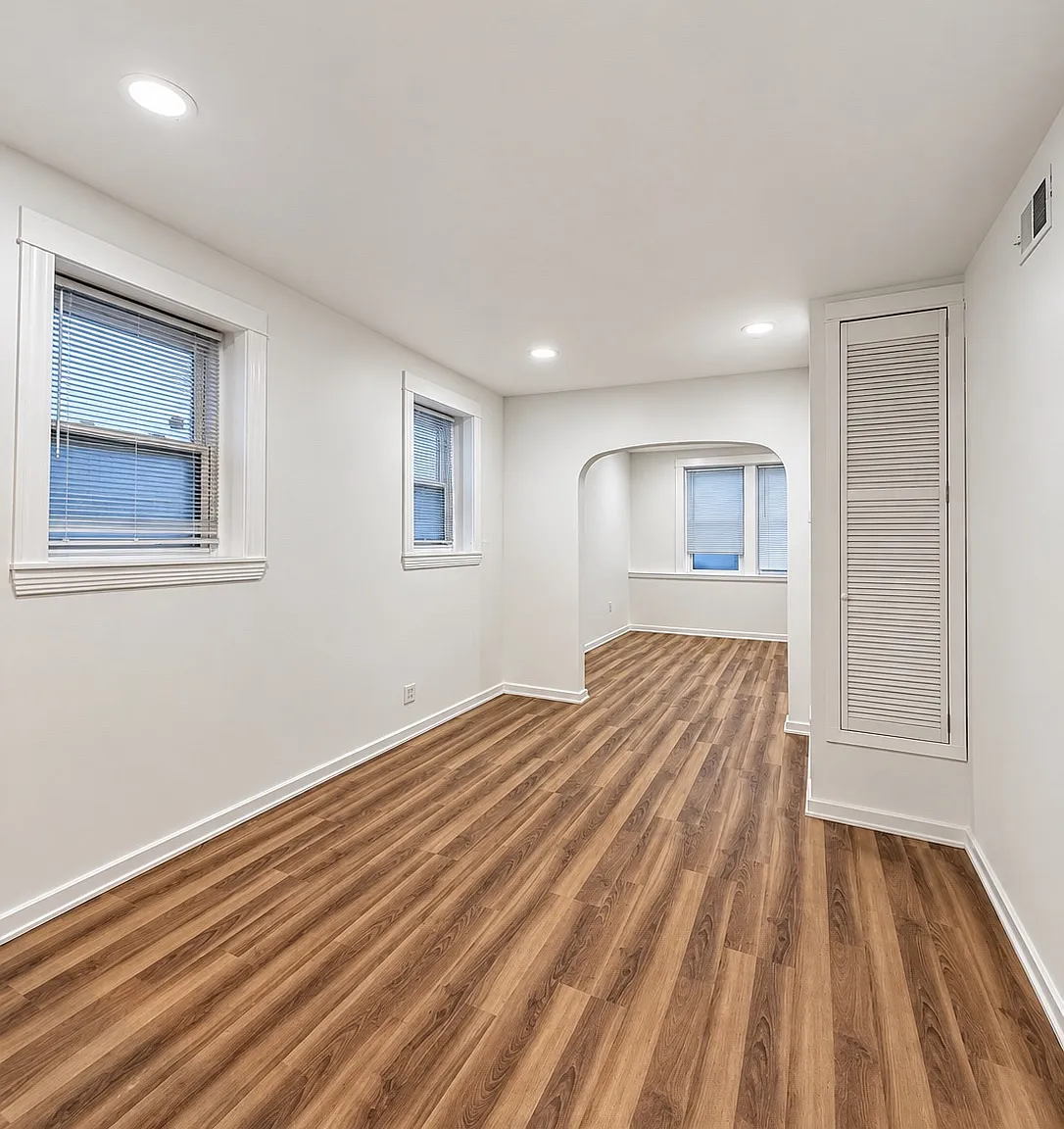 2 bed, 1000 sqft, $2,550 — Photo 1