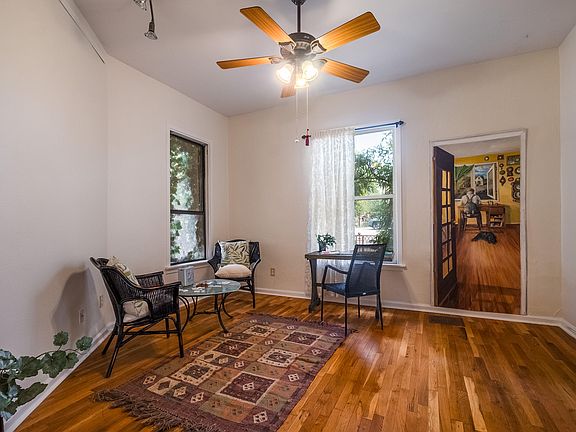 4th image of 423 Walter St SE