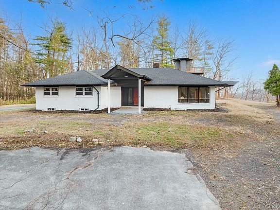 2nd image of 233 Forest Hill Drive
