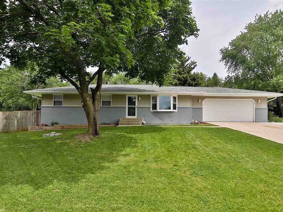 1st image of 3704 Capron Dr