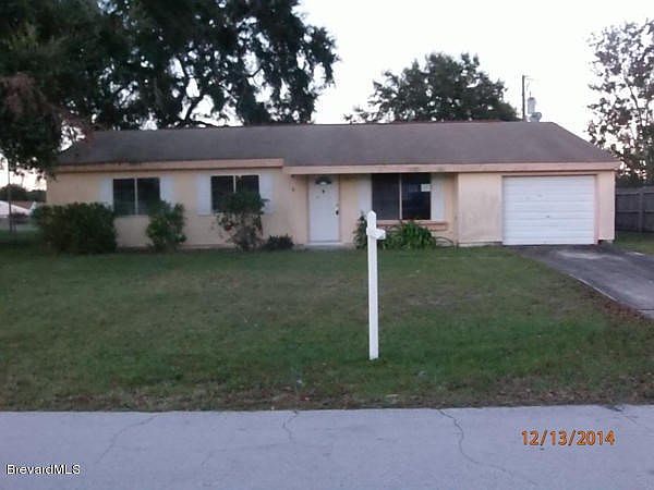 1st image of 930 Galleon St