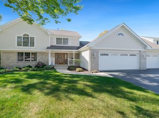 6325 Grassridge Rd, Rockford, IL 61108