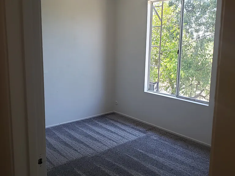 290 Hazel St #D — Photo 12