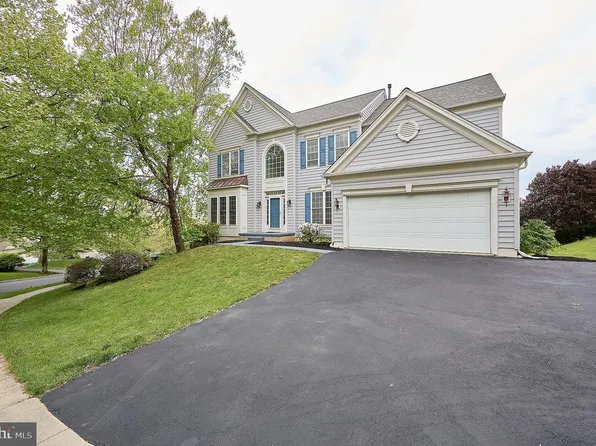 184 Magnolia Dr, Chester Springs, PA 19425