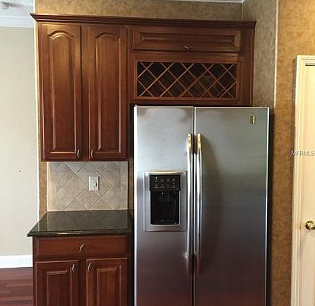 5th image of 1141 Venetian Harbor Dr NE