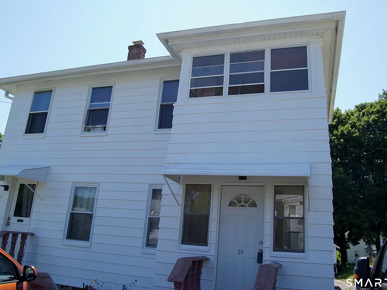 37 Putnam St — Photo 14