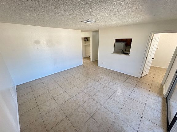 3rd image of 2883 Wheelwright Dr Unit 6-C