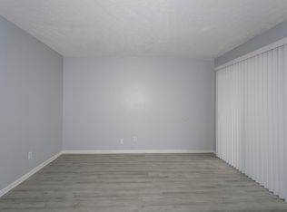 1733 W 24th St APT 23, Lawrence, KS 66046