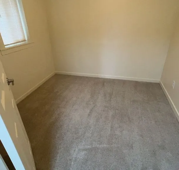 323 Webster St — Photo 7