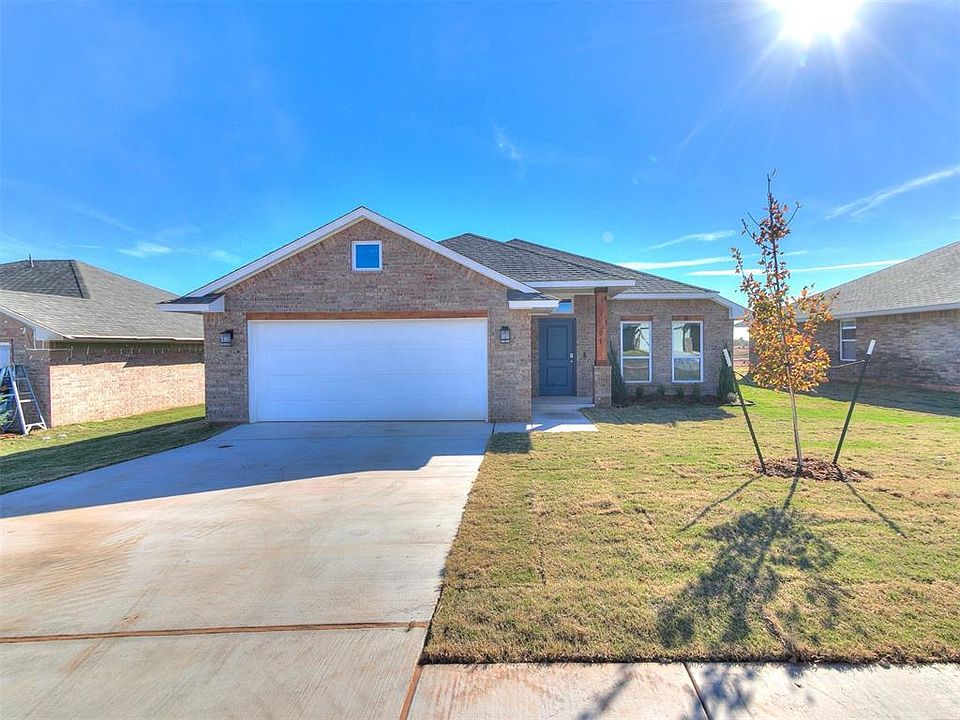 1st image of 4014 Lynford Ln