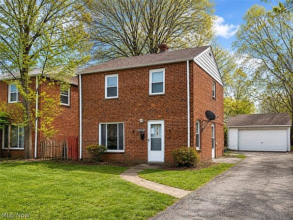 5th image of 20980 Priday Ave