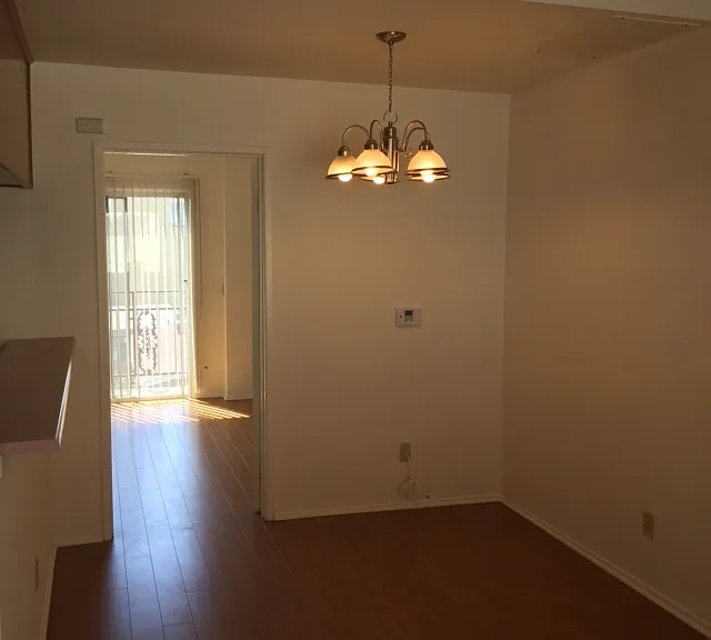 5038 Laurel Canyon Blvd — Photo 2