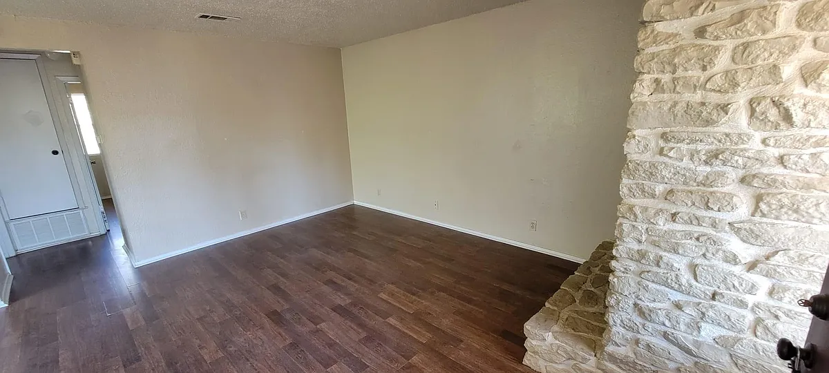 Building Photo - 901 Taulbee Ln #C