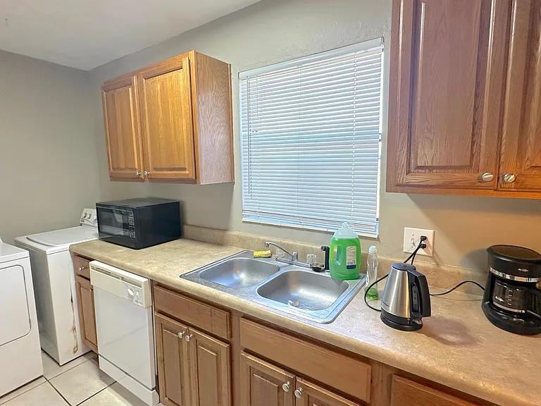 448 Belmont Rd #2 — Photo 9