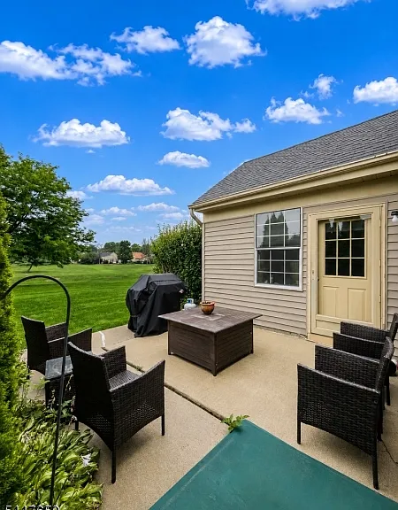 6 Patrick Henry Ct #B — Photo 21