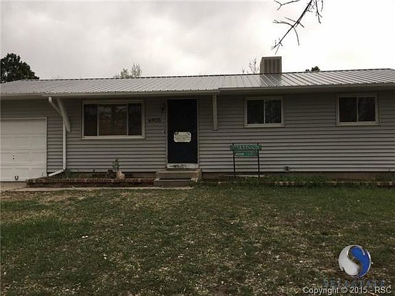 Straight on View NOTE STEEL ROOF