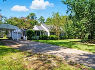 55 Lake Como Rd, Laurel, MS 39443