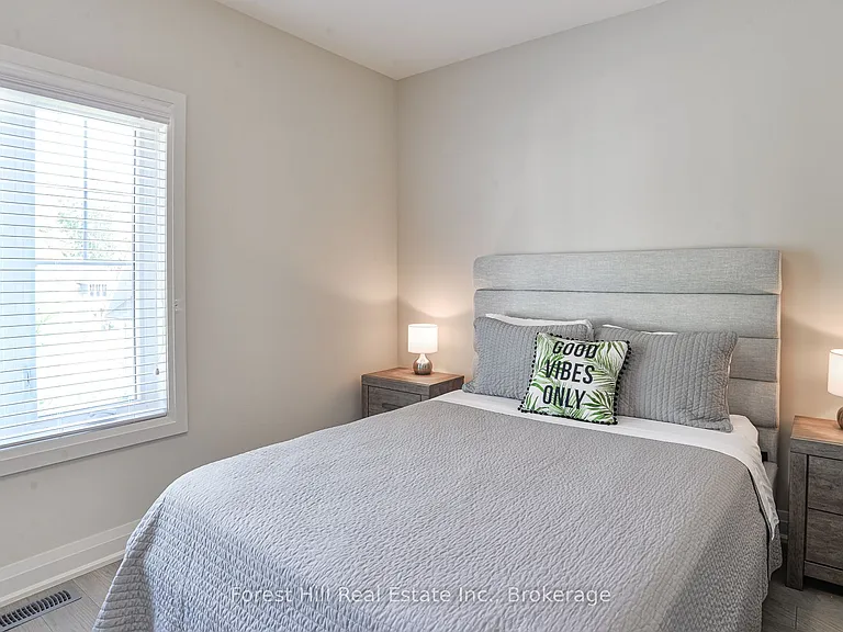 2054 Peninsula Rd #16 — Photo 9