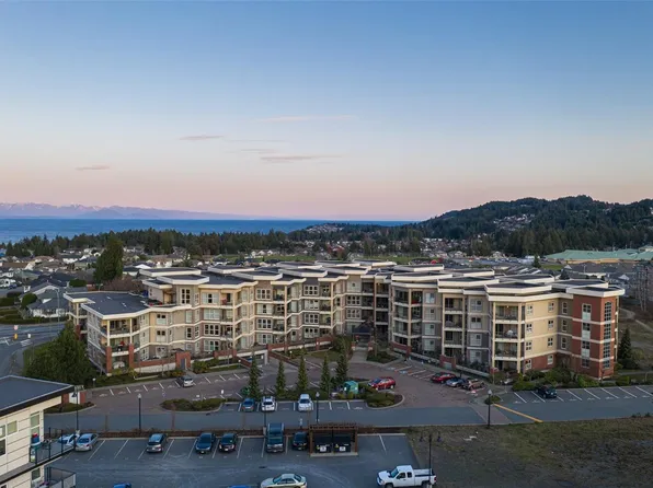 6310 McRobb Ave #109, Nanaimo, BC V9V 1W8