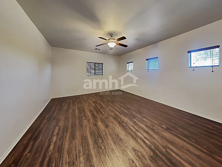 16600 N 176th Ln — Photo 12