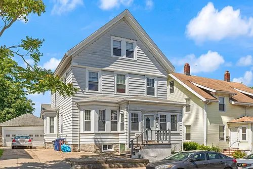 23 Gordon St Photo 1