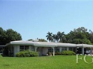 1877 Llewellyn Dr, Fort Myers, FL 33901