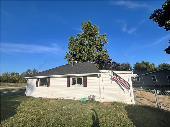 2nd image of 1204 Warrington Ave