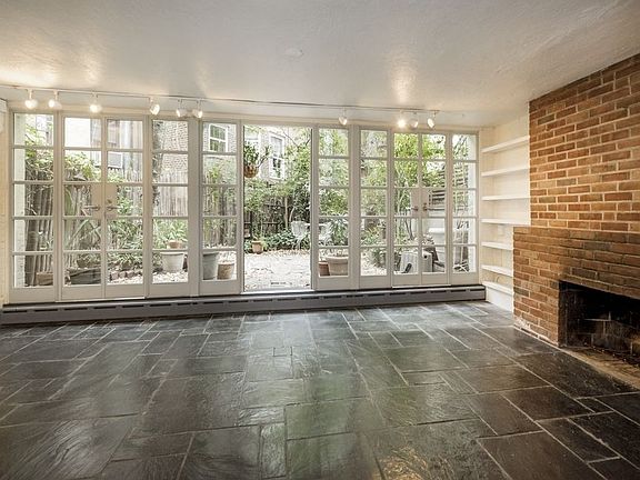3rd image of 46 Jane St APT 1