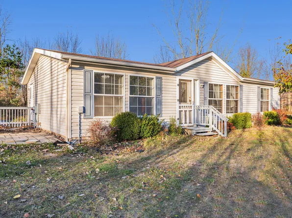4106 Lucille Dr, Dorr, MI 49323