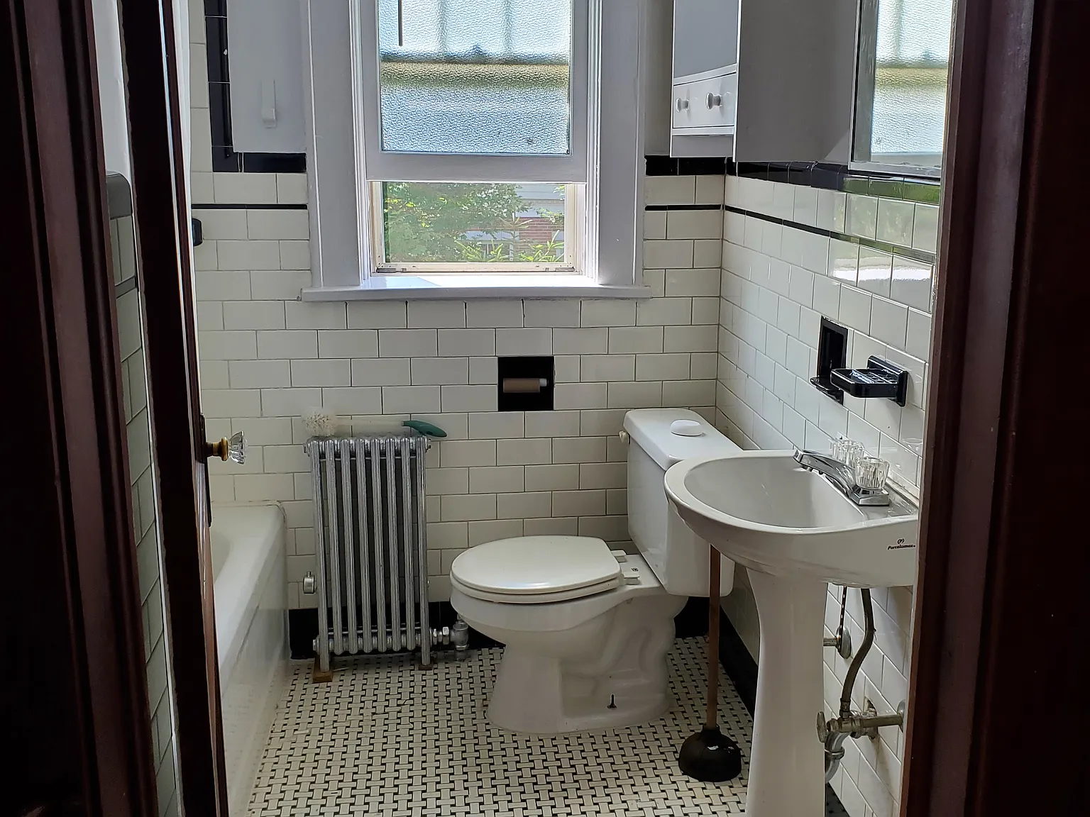 1 bed, 720 sqft, $1,700 — Photo 1