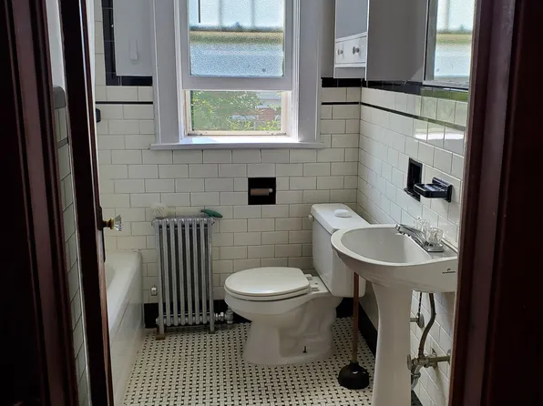 106-108 N Main St #4, Milltown, NJ 08850
