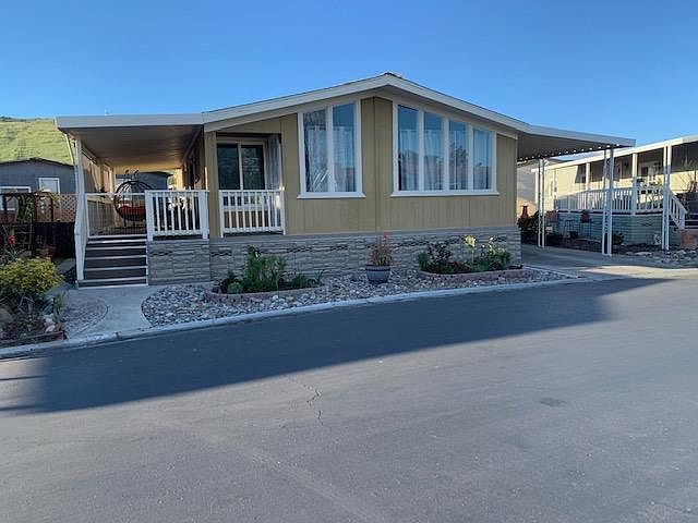 1st image of 367 Chateau La Salle Dr #367