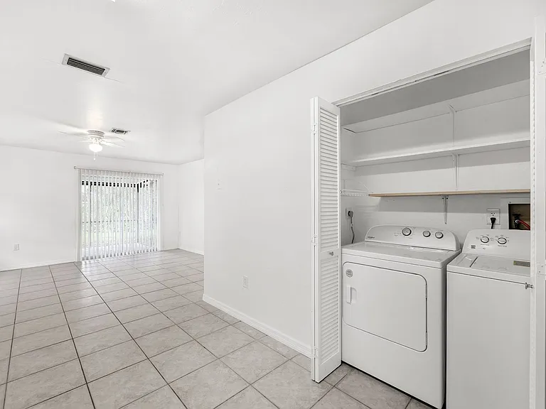 4392 Pine Lake Rd — Photo 11