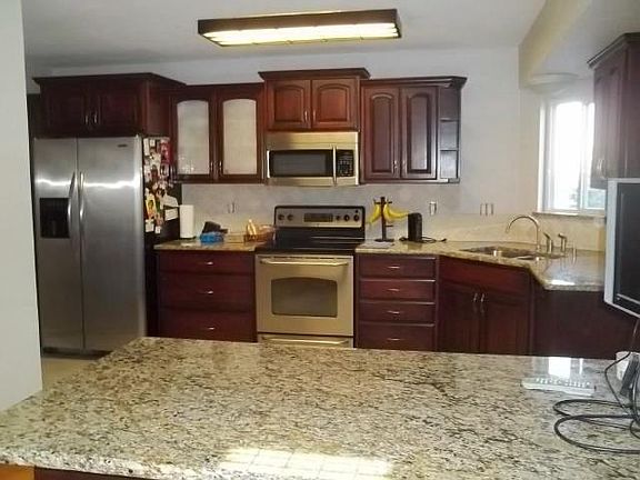 5th image of 8610 Alpine Valley Dr