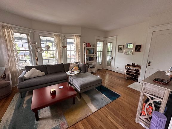 5th image of 17718 Franklin Ave #2