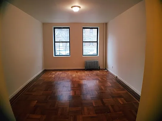 Rented by Lang Realty LLC | media 36