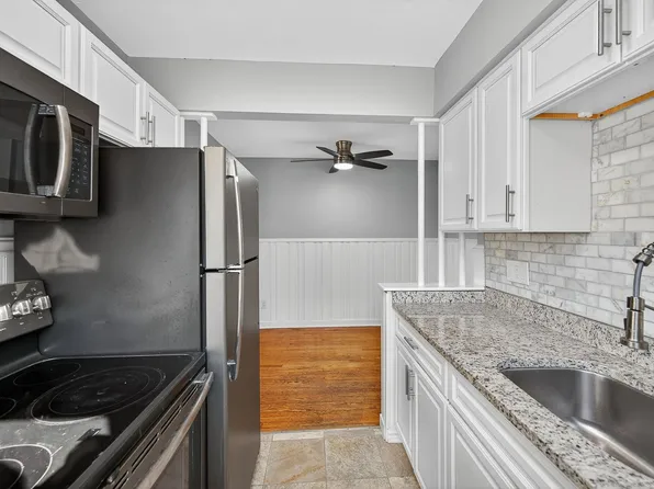 6402 Montgomery Rd APT 2, Cincinnati, OH 45213